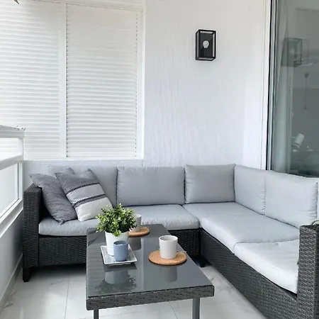 Sea View Terrace In Americas 公寓
